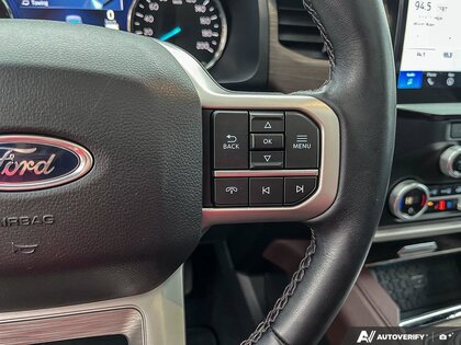 used 2024 Ford Expedition car, priced at $59,888