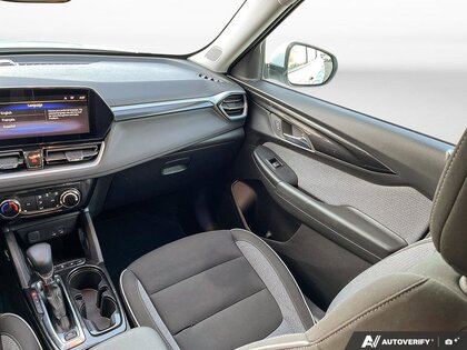 used 2024 Chevrolet TrailBlazer car, priced at $26,888