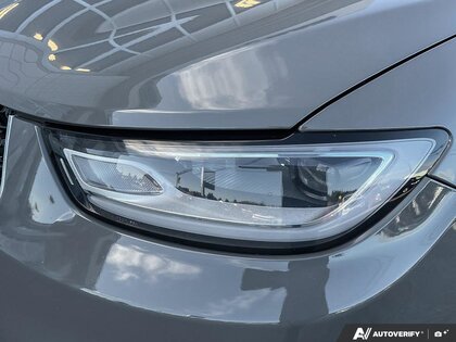 used 2023 Chrysler Pacifica car, priced at $28,999