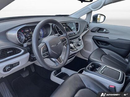 used 2023 Chrysler Pacifica car, priced at $28,999