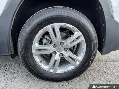 used 2024 GMC Terrain car, priced at $26,999