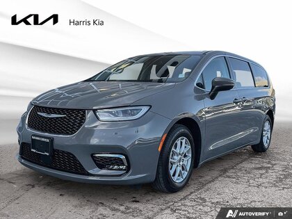 used 2023 Chrysler Pacifica car, priced at $28,999