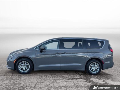 used 2023 Chrysler Pacifica car, priced at $28,999