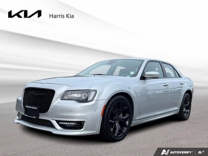 used 2022 Chrysler 300 car, priced at $24,999
