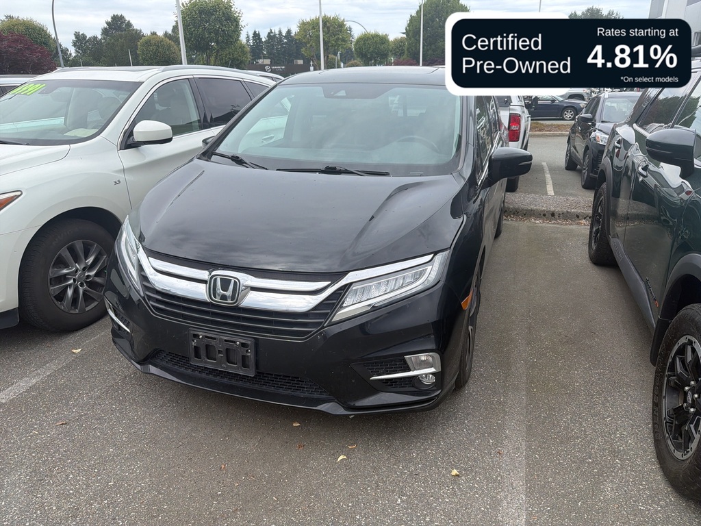 Crystal Black Pearl 2018 Honda Odyssey Touring FWD Minivan Front-Wheel Drive