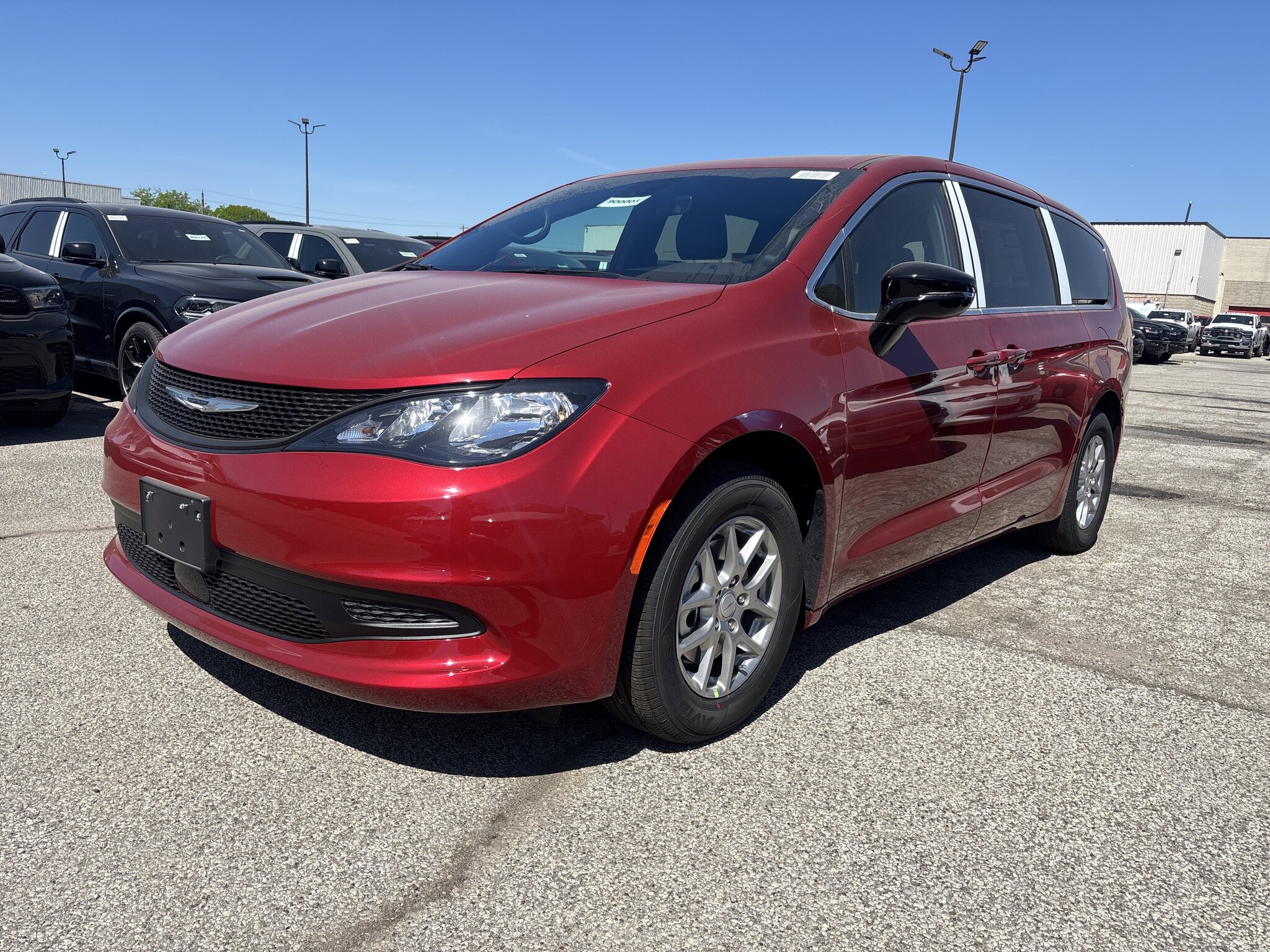 2027 Chrysler Grand Caravan SXT 2WD Van