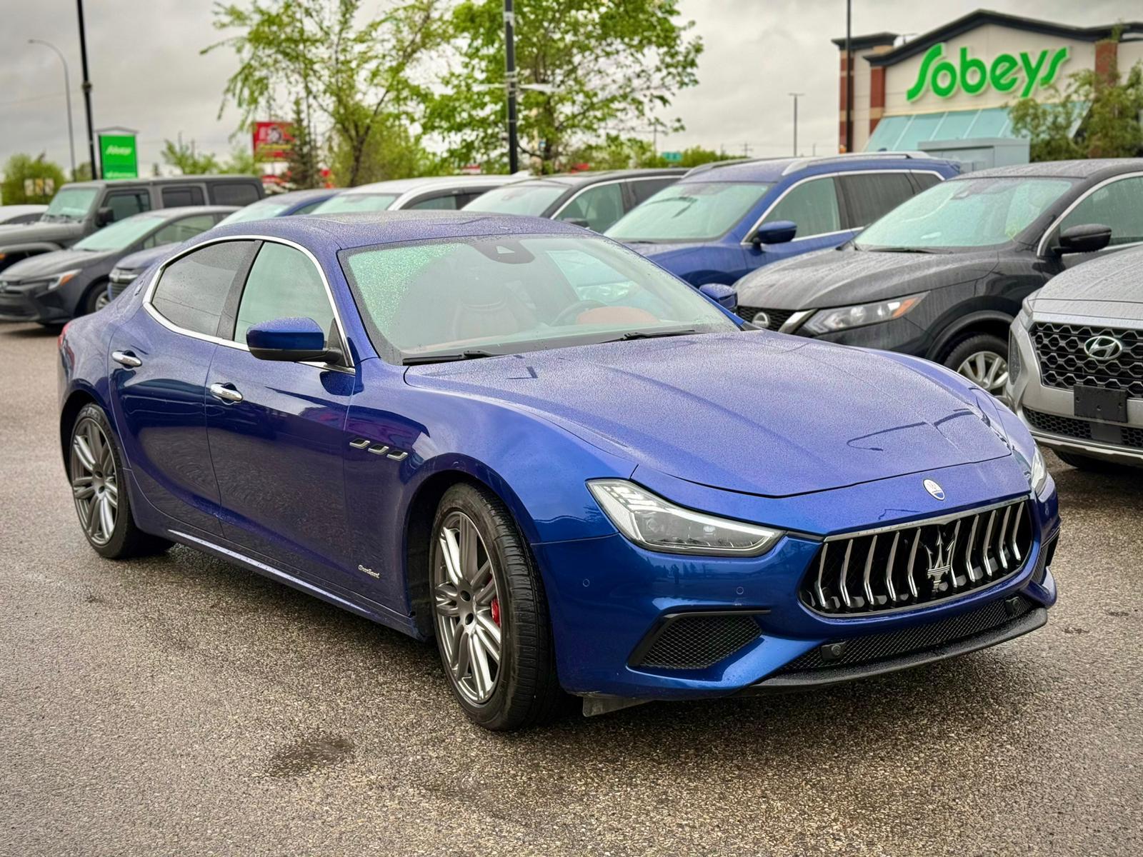 2018 Maserati Ghibli — view 3