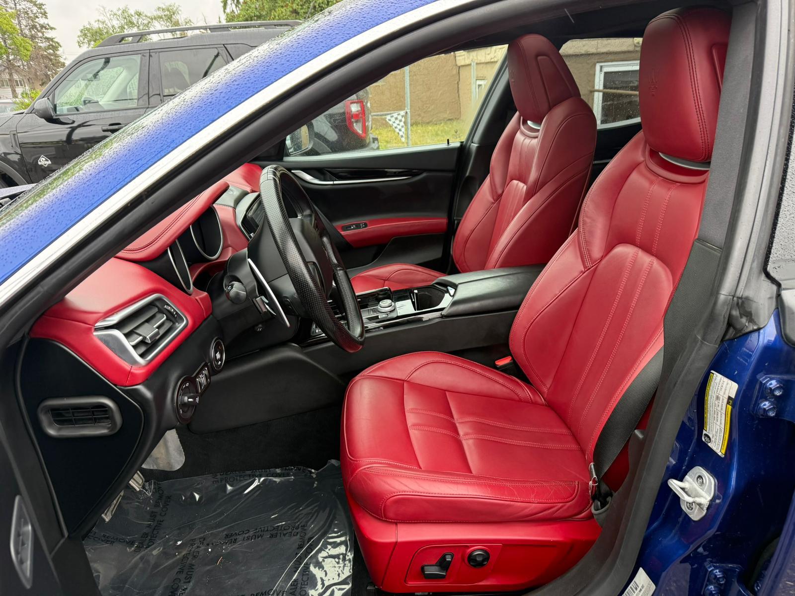 2018 Maserati Ghibli — view 8