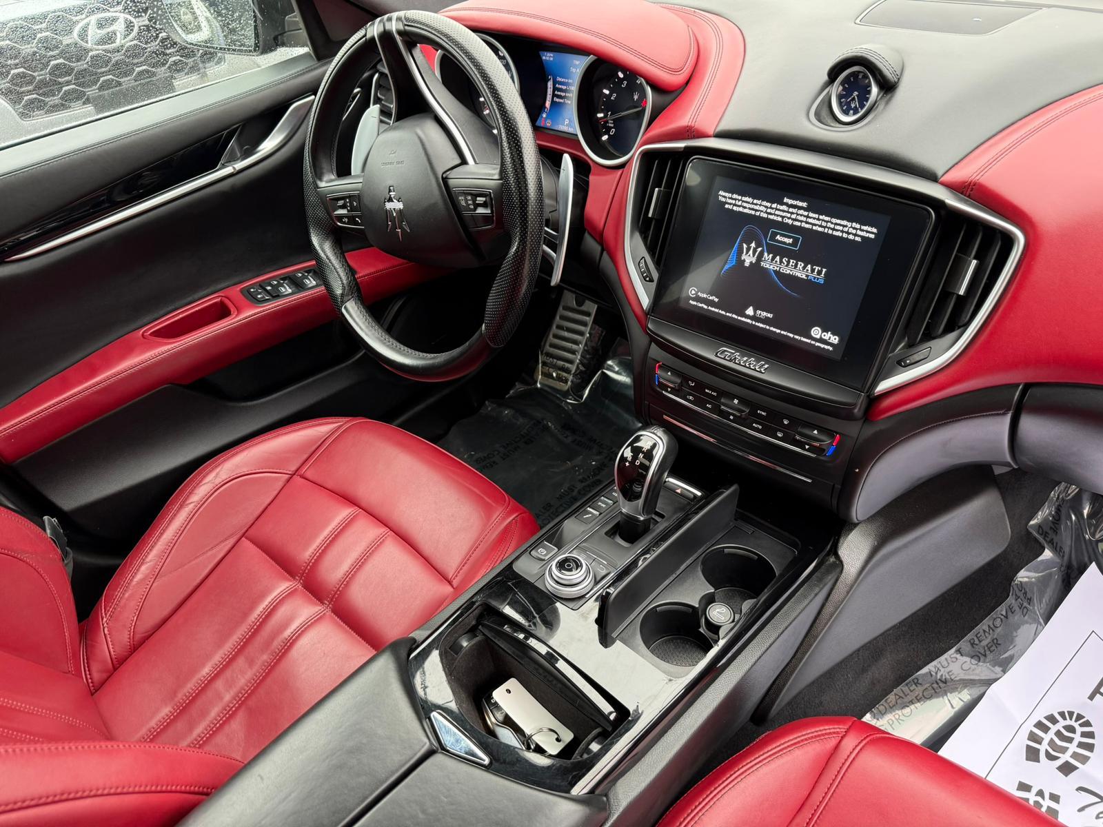 2018 Maserati Ghibli — view 10