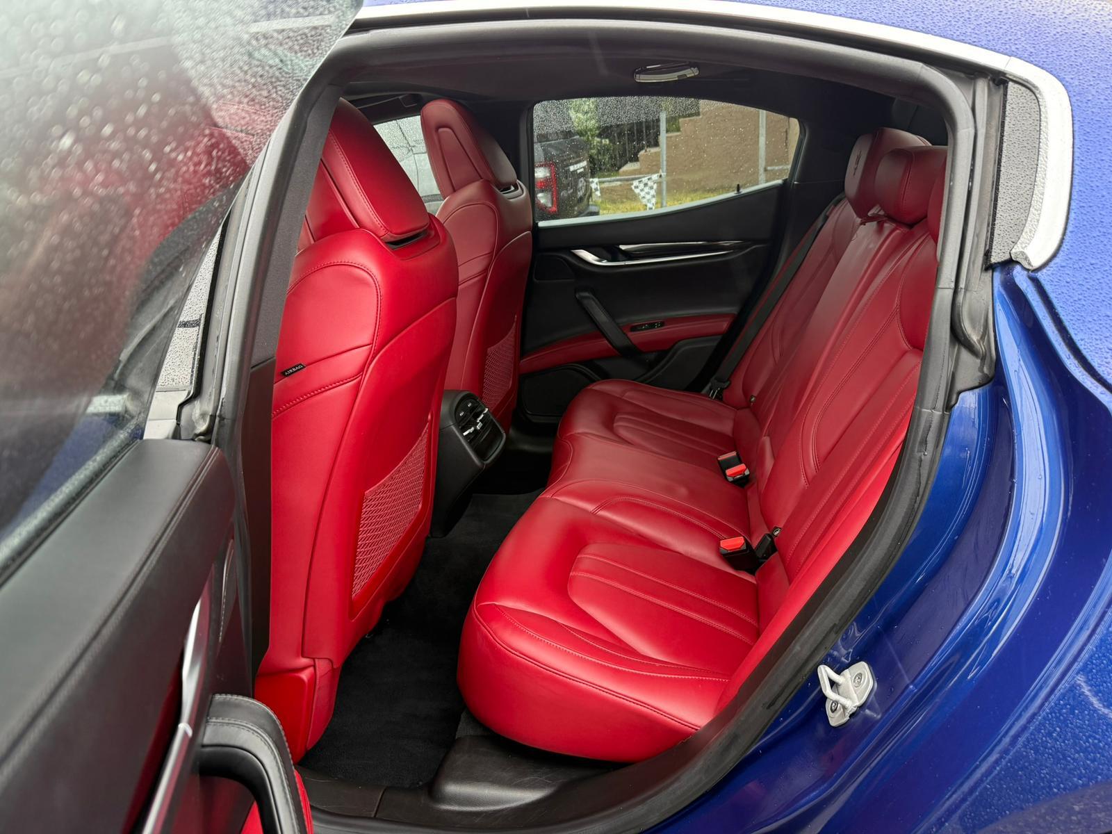 2018 Maserati Ghibli — view 14