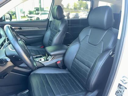 used 2024 Kia Telluride car, priced at $45,888