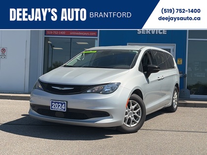 Silver 2024 Chrysler Grand Caravan SXT FWD Minivan Automatic