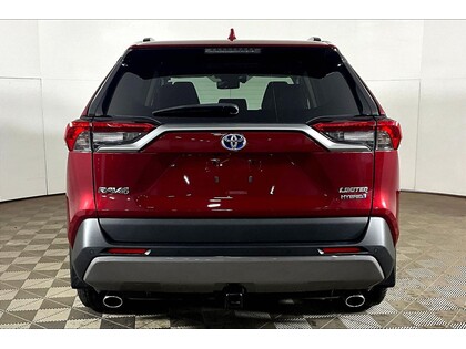 used 2019 Toyota RAV4 car, priced at $32,998