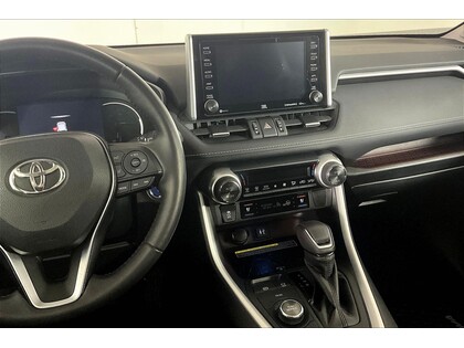 used 2019 Toyota RAV4 car, priced at $32,998