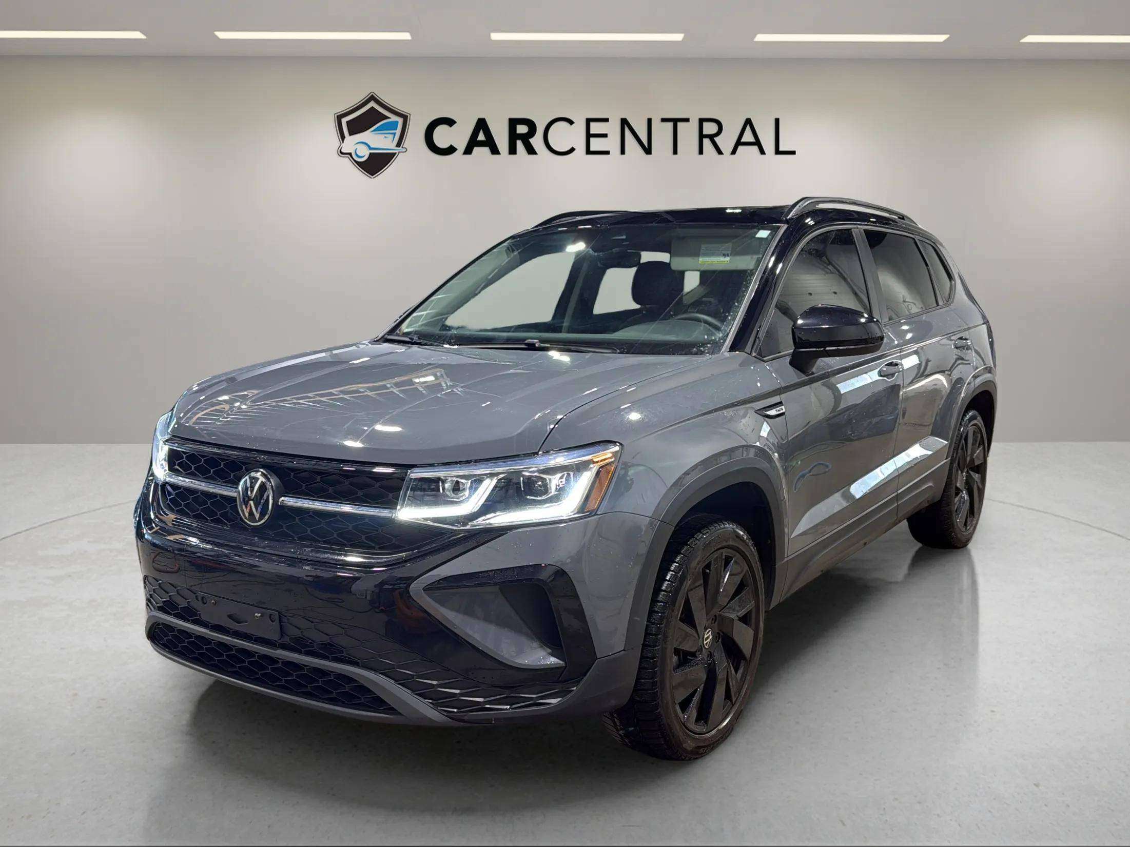 Gray 2024 Volkswagen Taos Comfortline Black Edition 4Motion SUV / Crossover 7-Speed Automatic