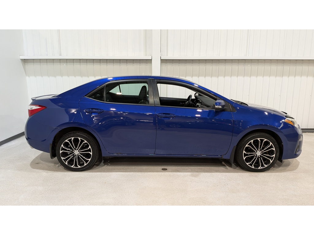 Toyota Corolla 2016
