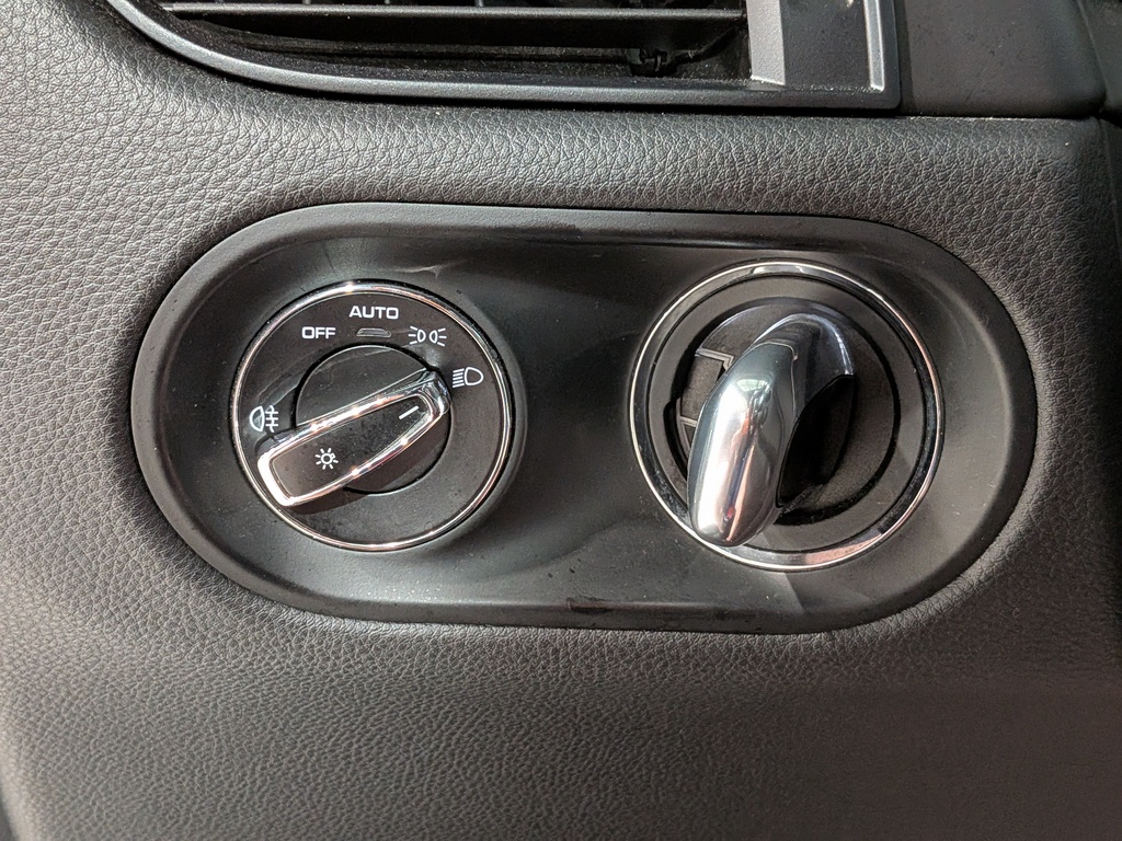 Porsche Macan 2021