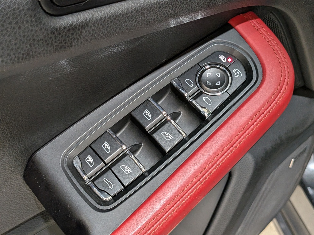 Porsche Macan 2021