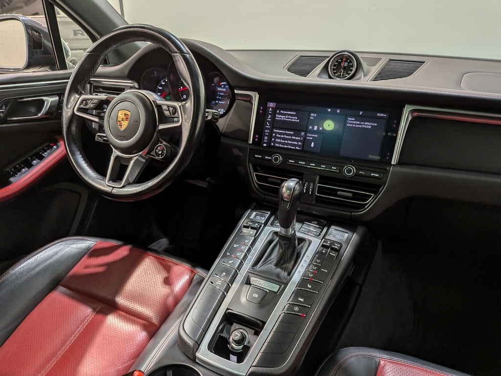 Porsche Macan 2021