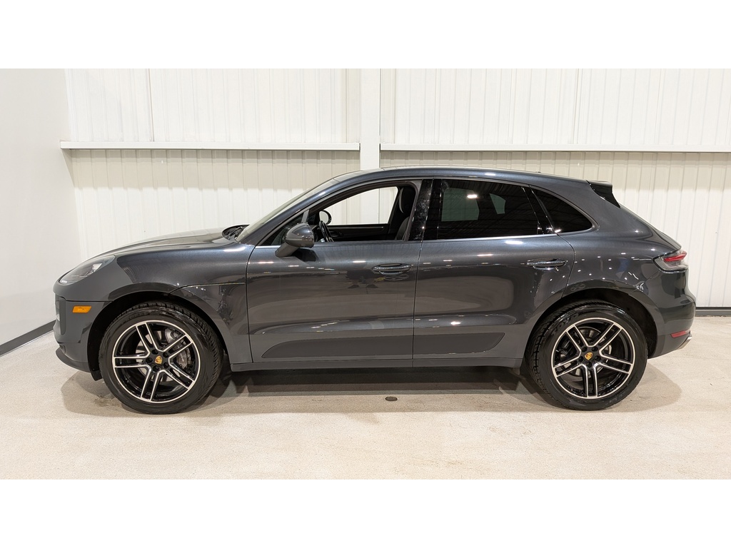 Porsche Macan 2021