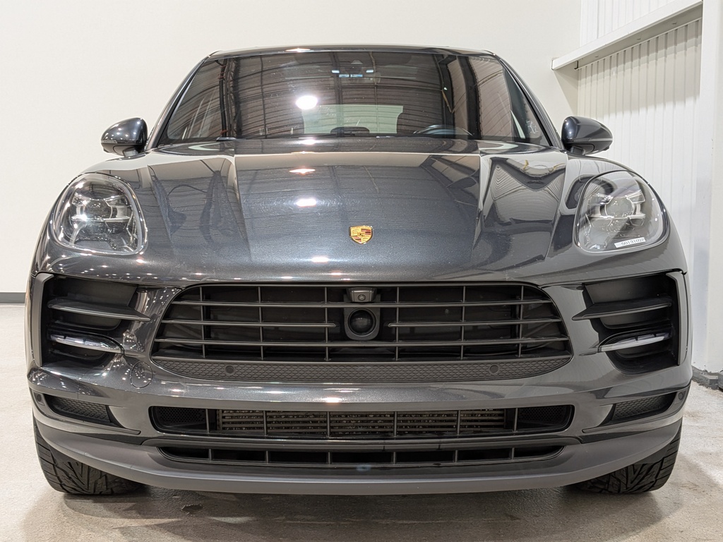 Porsche Macan 2021