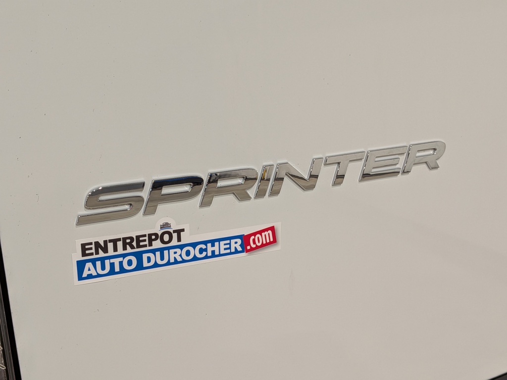 Mercedes-Benz Sprinter Crew Van 2020