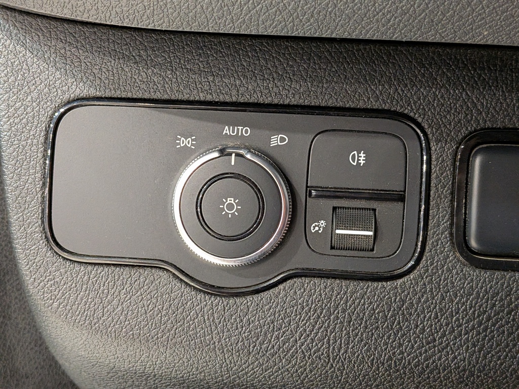 Mercedes-Benz Sprinter Crew Van 2020