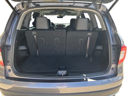 used 2022 Honda Pilot car, priced at $43,900