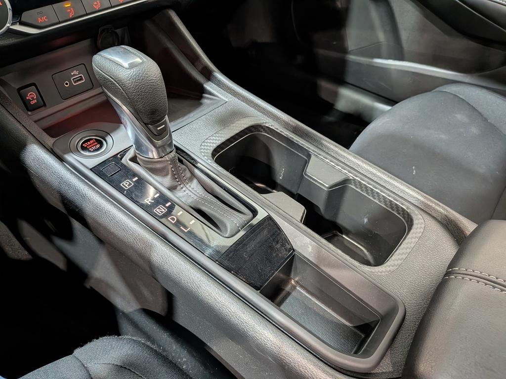 Nissan Sentra 2024