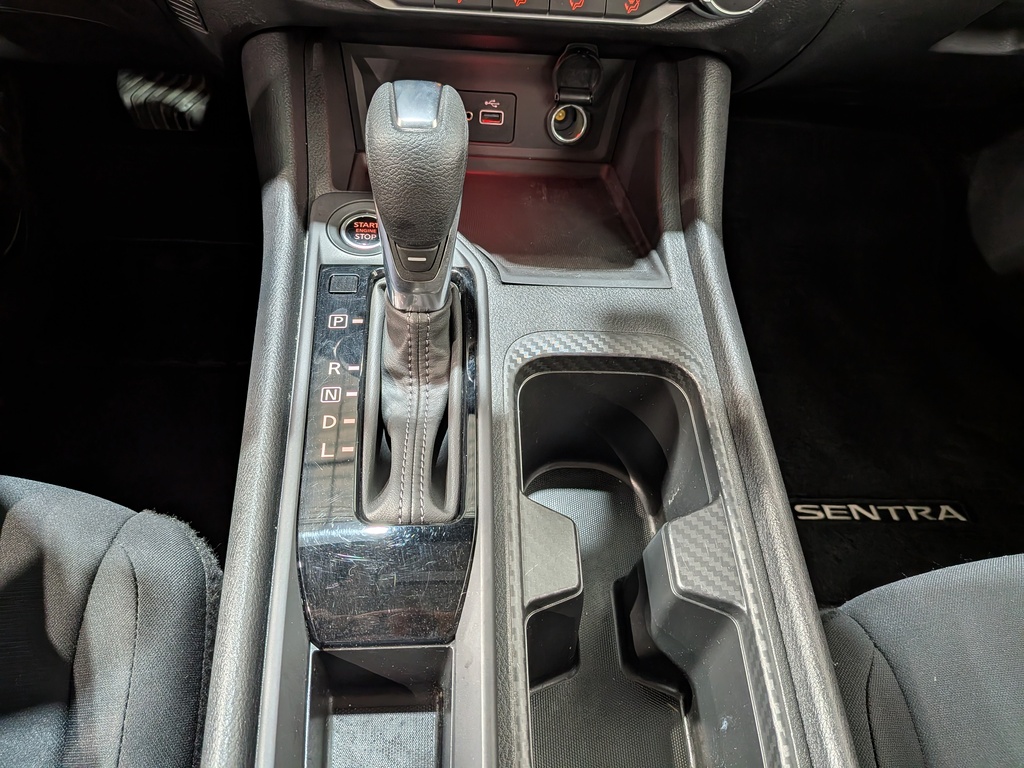 Nissan Sentra 2024