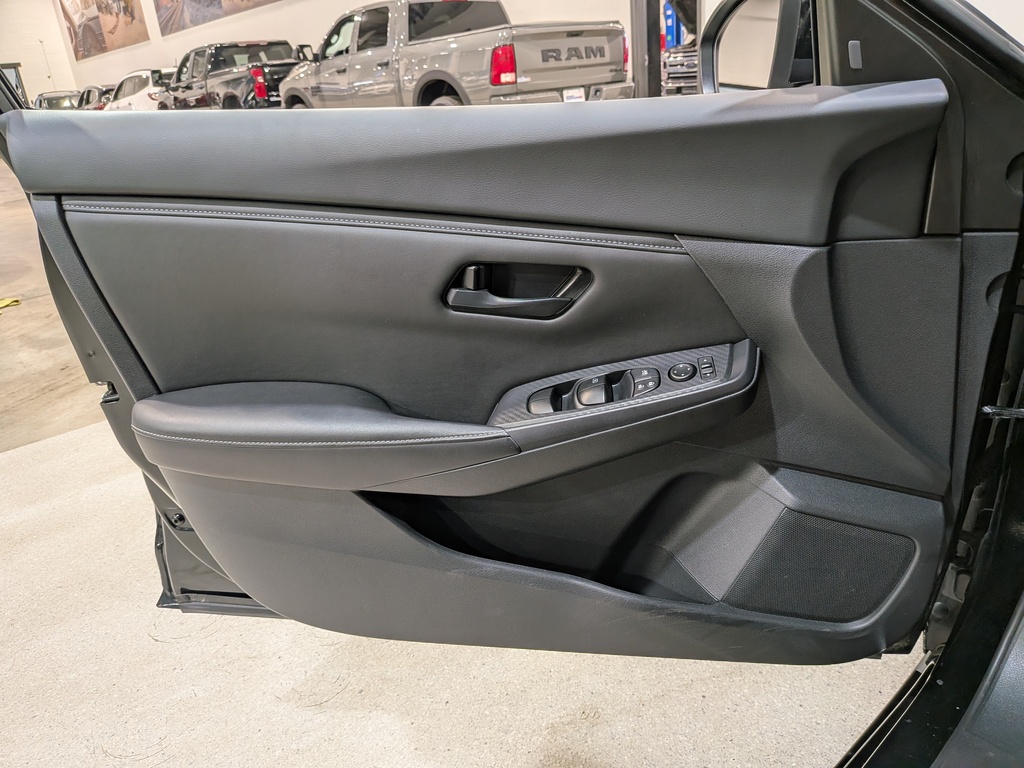 Nissan Sentra 2024