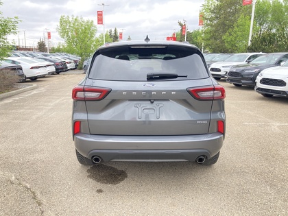 used 2023 Ford Escape car, priced at $25,900
