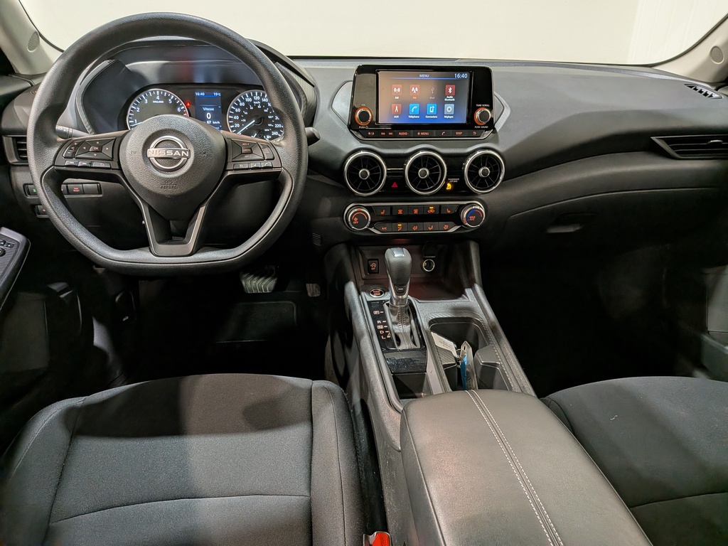 Nissan Sentra 2024