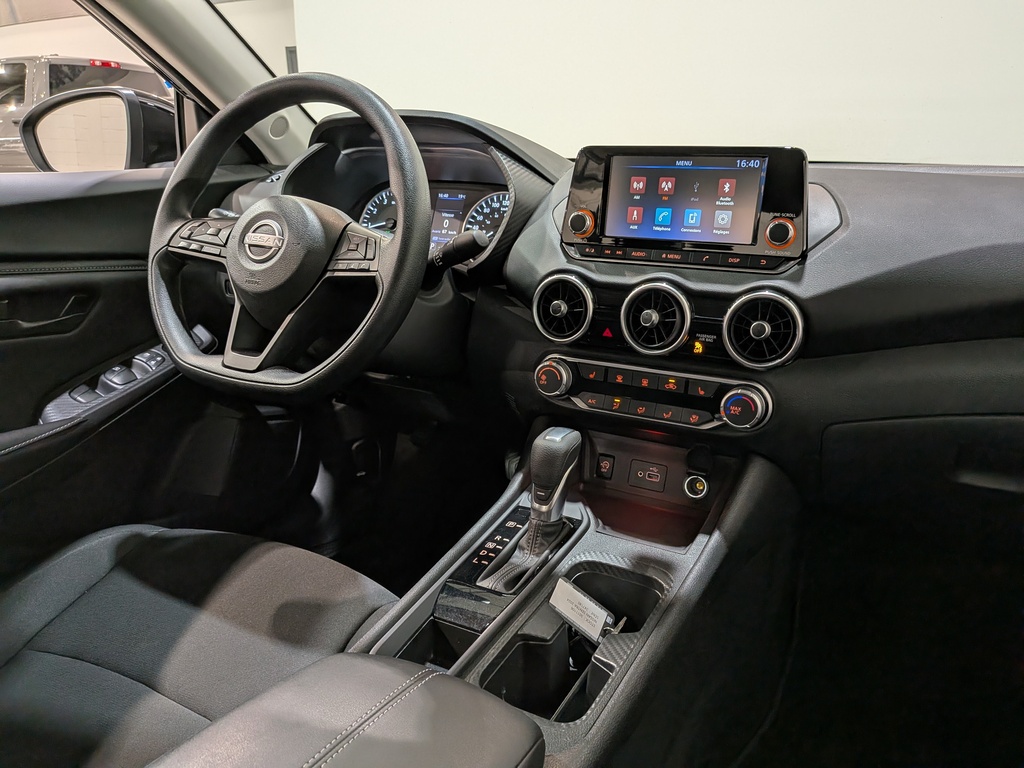 Nissan Sentra 2024