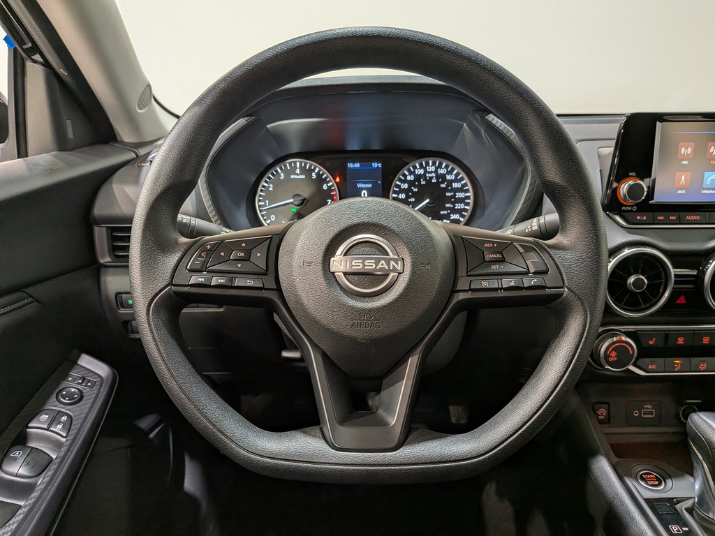 Nissan Sentra 2024