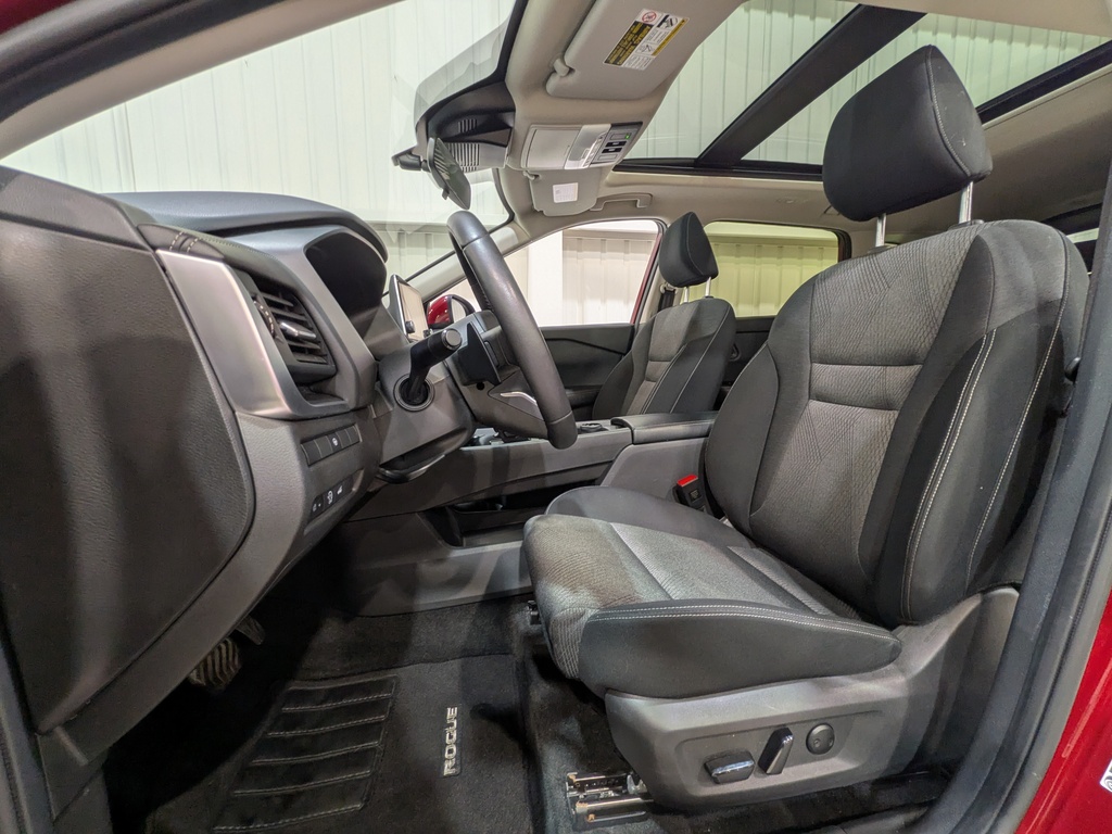 Nissan Rogue 2024