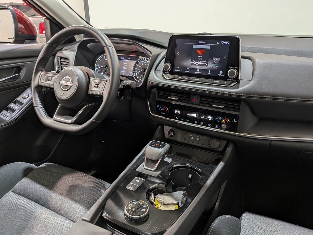 Nissan Rogue 2024