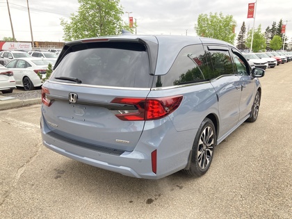 used 2025 Honda Odyssey car, priced at $54,900