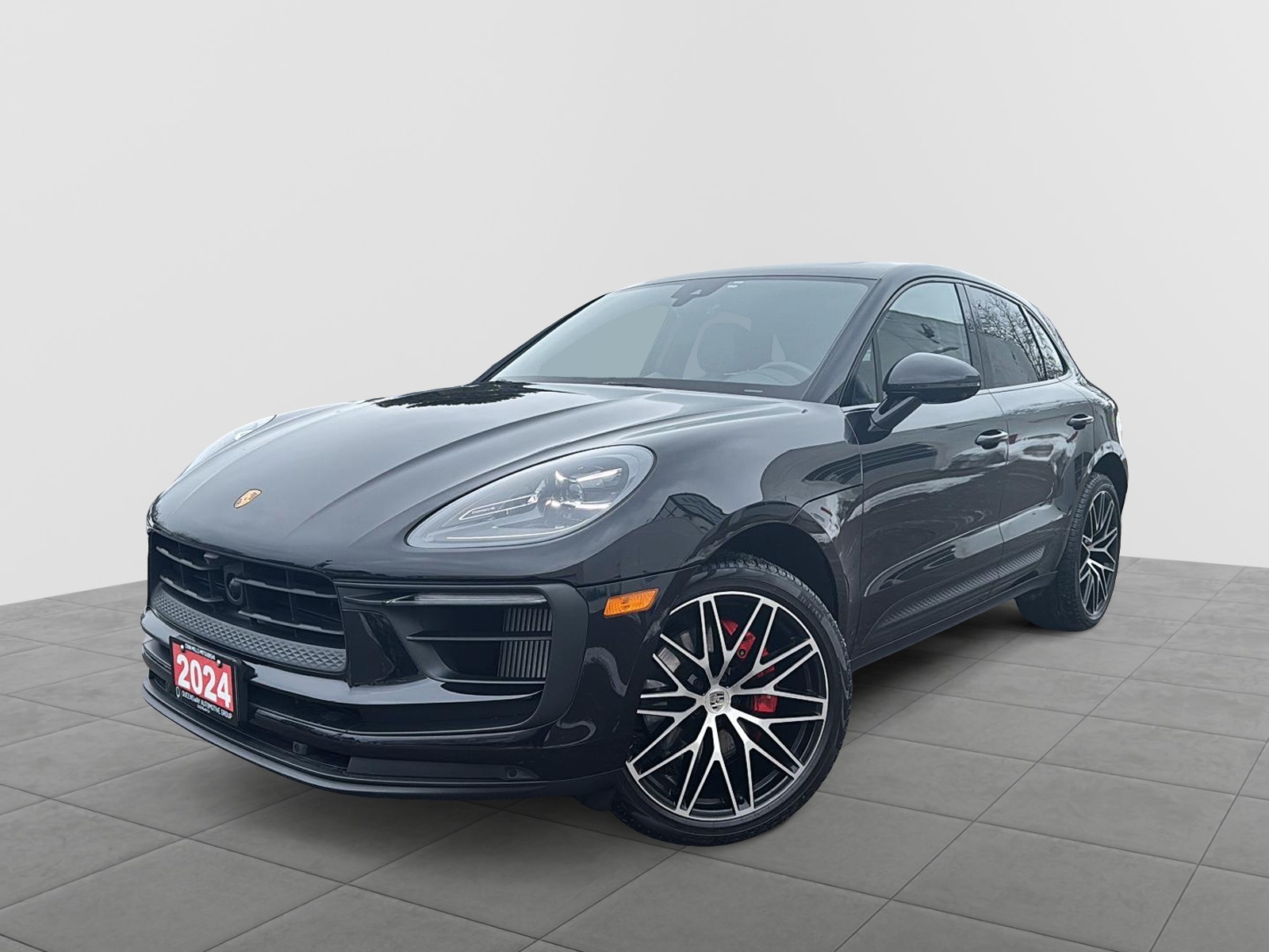 Black 2024 Porsche Macan S AWD SUV / Crossover All-Wheel Drive 7-Speed Automatic