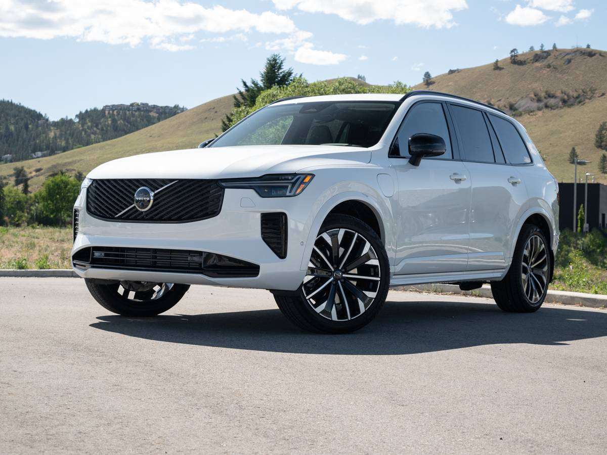 2026 Volvo XC90 Hybrid