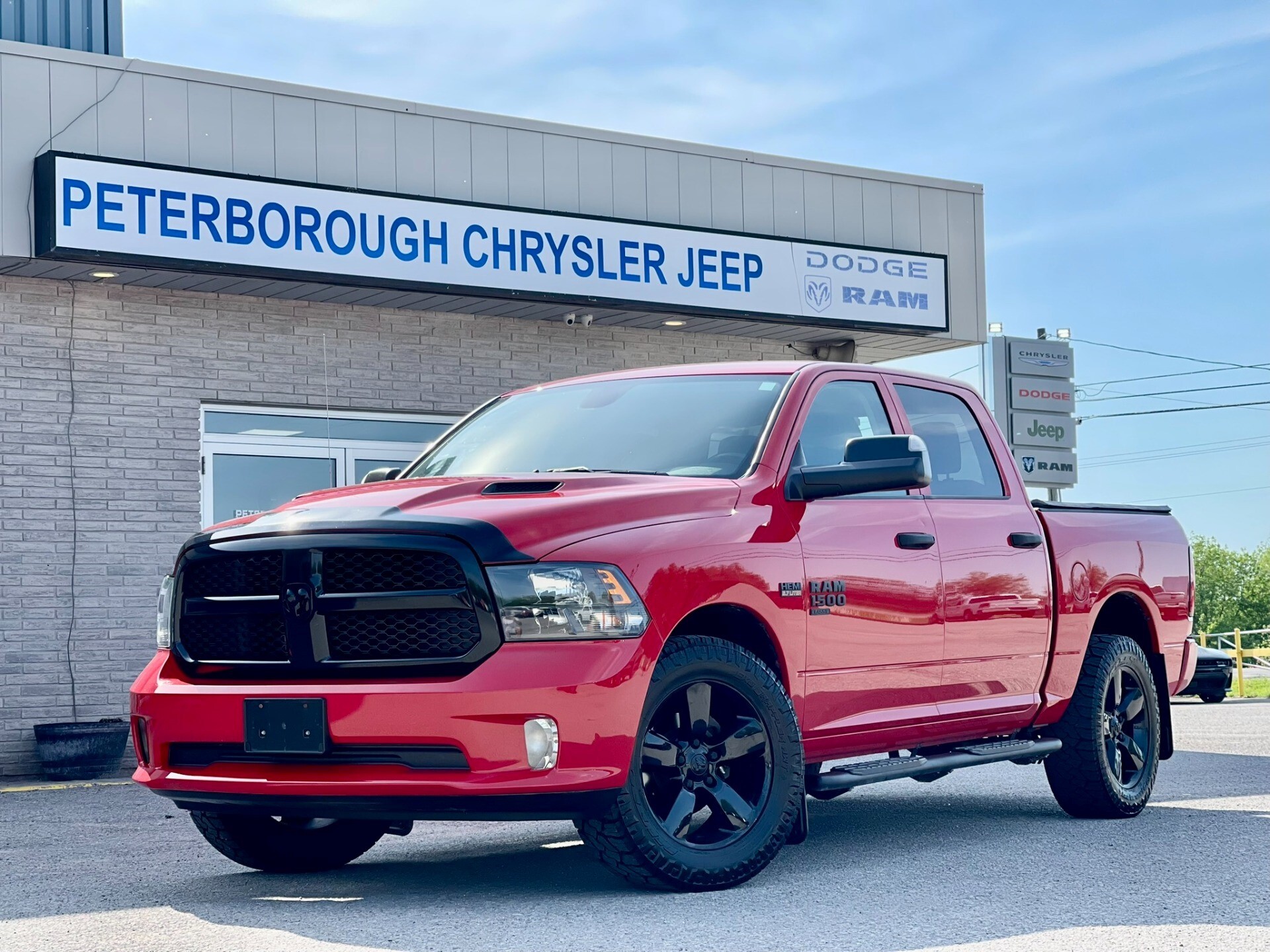2023 RAM 1500 Express Crew Cab 4X4