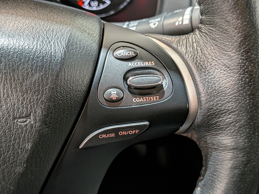 Nissan Pathfinder 2018