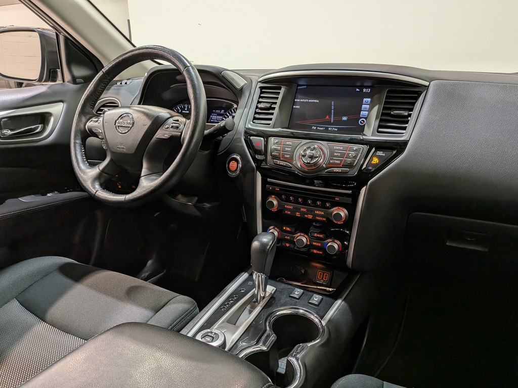 Nissan Pathfinder 2018