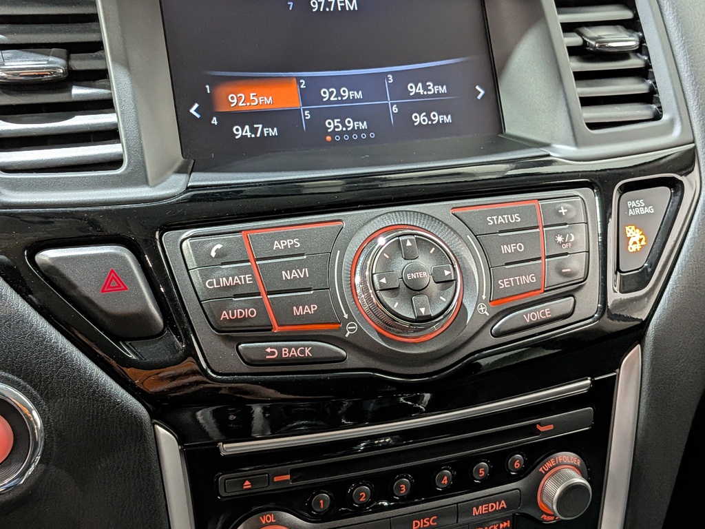 Nissan Pathfinder 2018