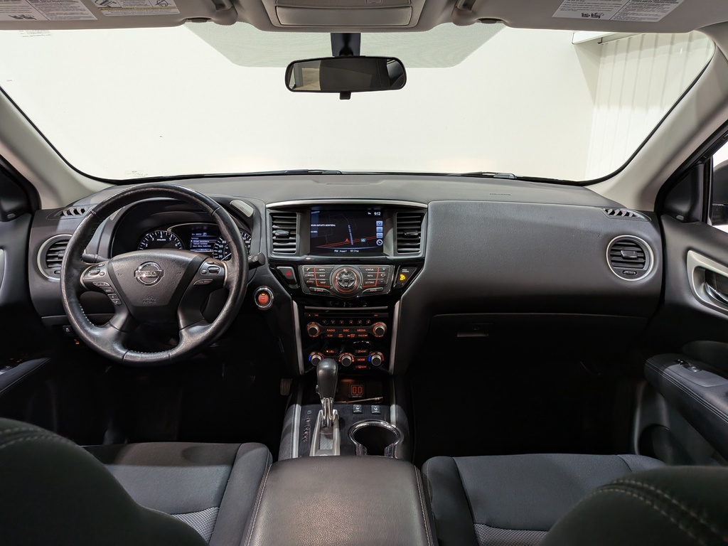 Nissan Pathfinder 2018