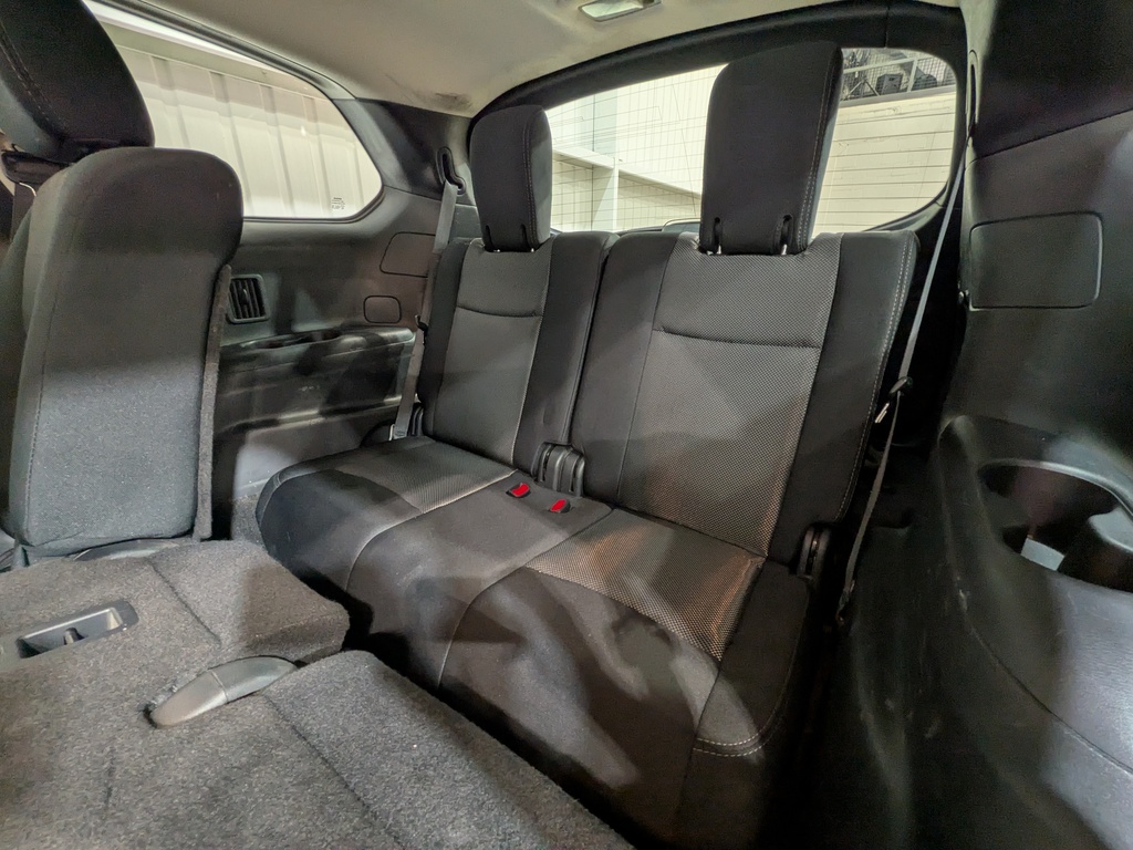 Nissan Pathfinder 2018