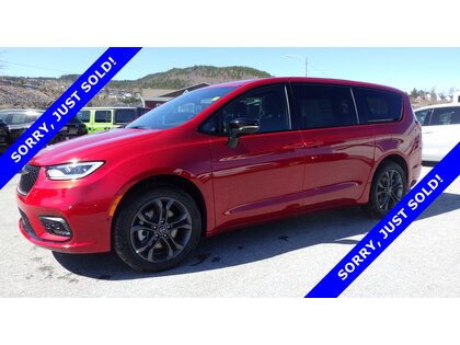 Red 2026 Chrysler Pacifica Select AWD Minivan All-Wheel Drive 9-Speed Automatic