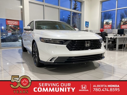 White 2025 Honda Accord Hybrid Touring FWD Sedan Front-Wheel Drive Continuously Variable Transmission