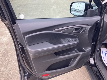 used 2022 Honda Passport car, priced at $43,900