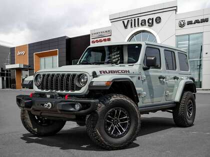 Gray 2024 Jeep Wrangler Rubicon X 4-Door 4WD SUV / Crossover Four-Wheel Drive Automatic